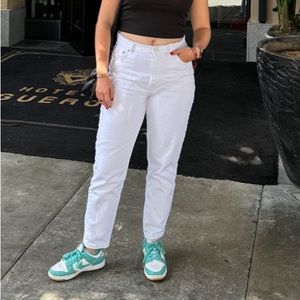 Mango Mom jeans high rise. Size 6